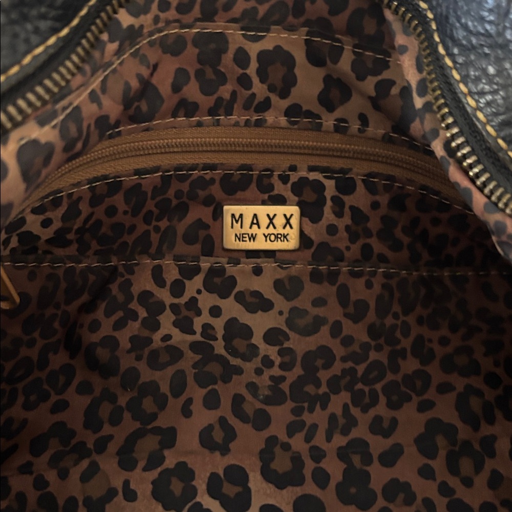 MAX NEW YORK LEATHER TOTE BAG - Picture 5 of 8